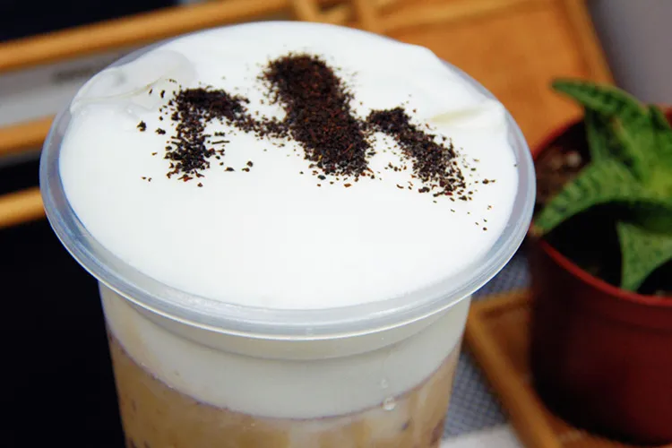 日系精美的小清新奶盖，只需抹茶粉加淡奶油